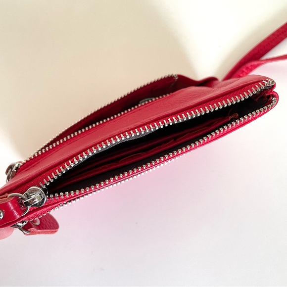 Red Small Zippered Key and Card Holder - Picture 5 of 7